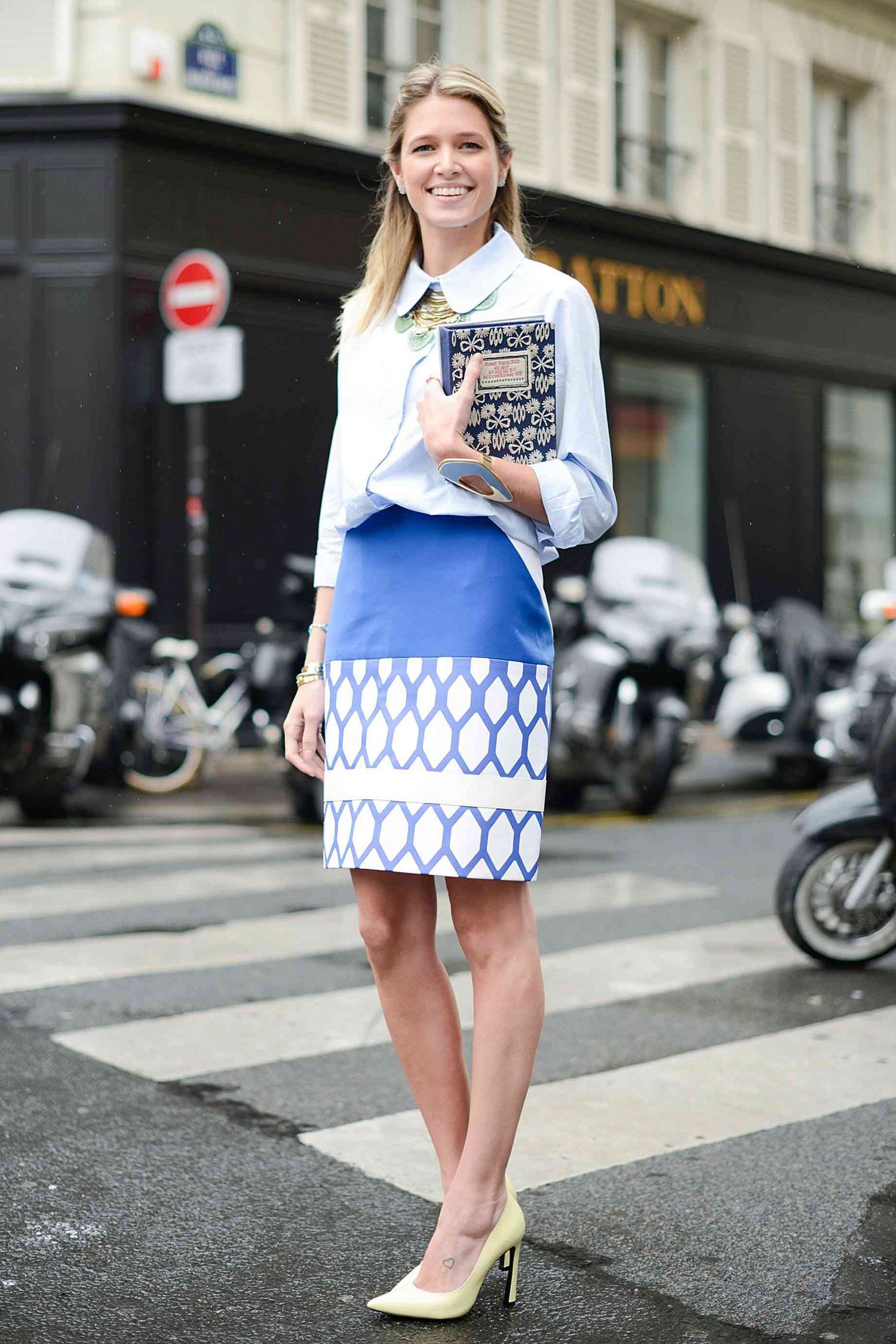 fashion-2015-09-work-office-outfit-pencil-skirt-GettyImages-451933042-main