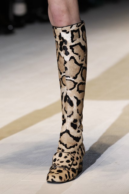 4 gucci leopard