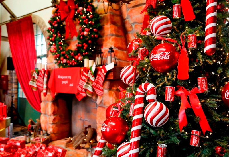 christmasfactorycoca1.jpg