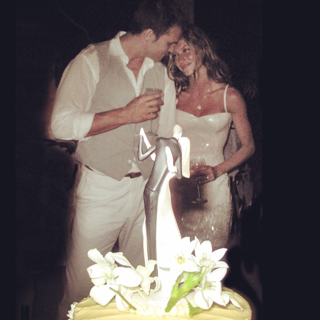 gisele-bundchen-wedding-dress