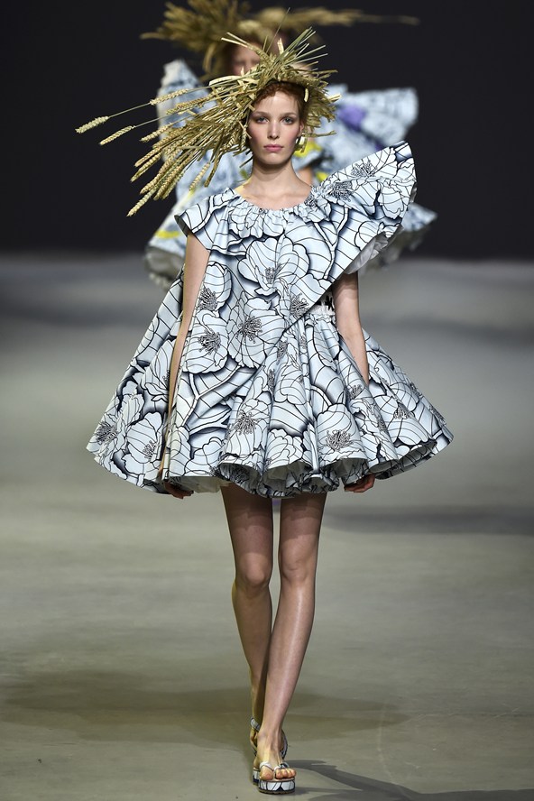 8 victor and rolf