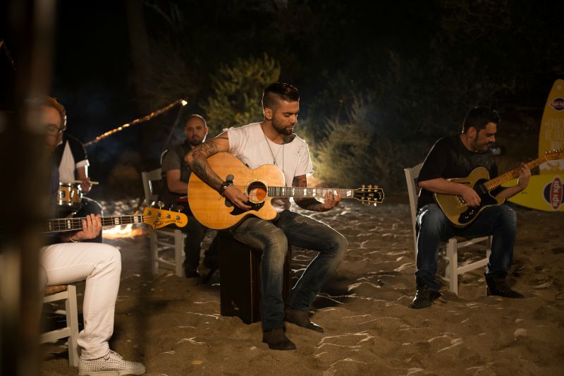 Backstage Όλα εσύ μου τα μαθεςkrikri mykrikri 4