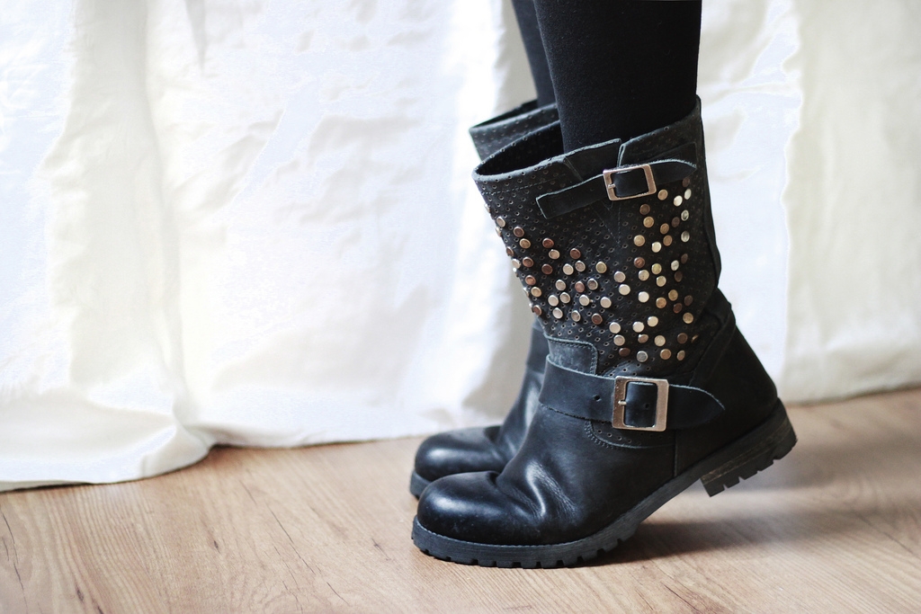 fendigraphy biker boots