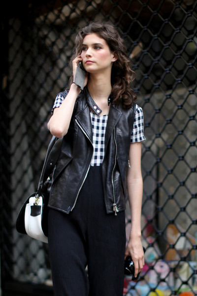 vest