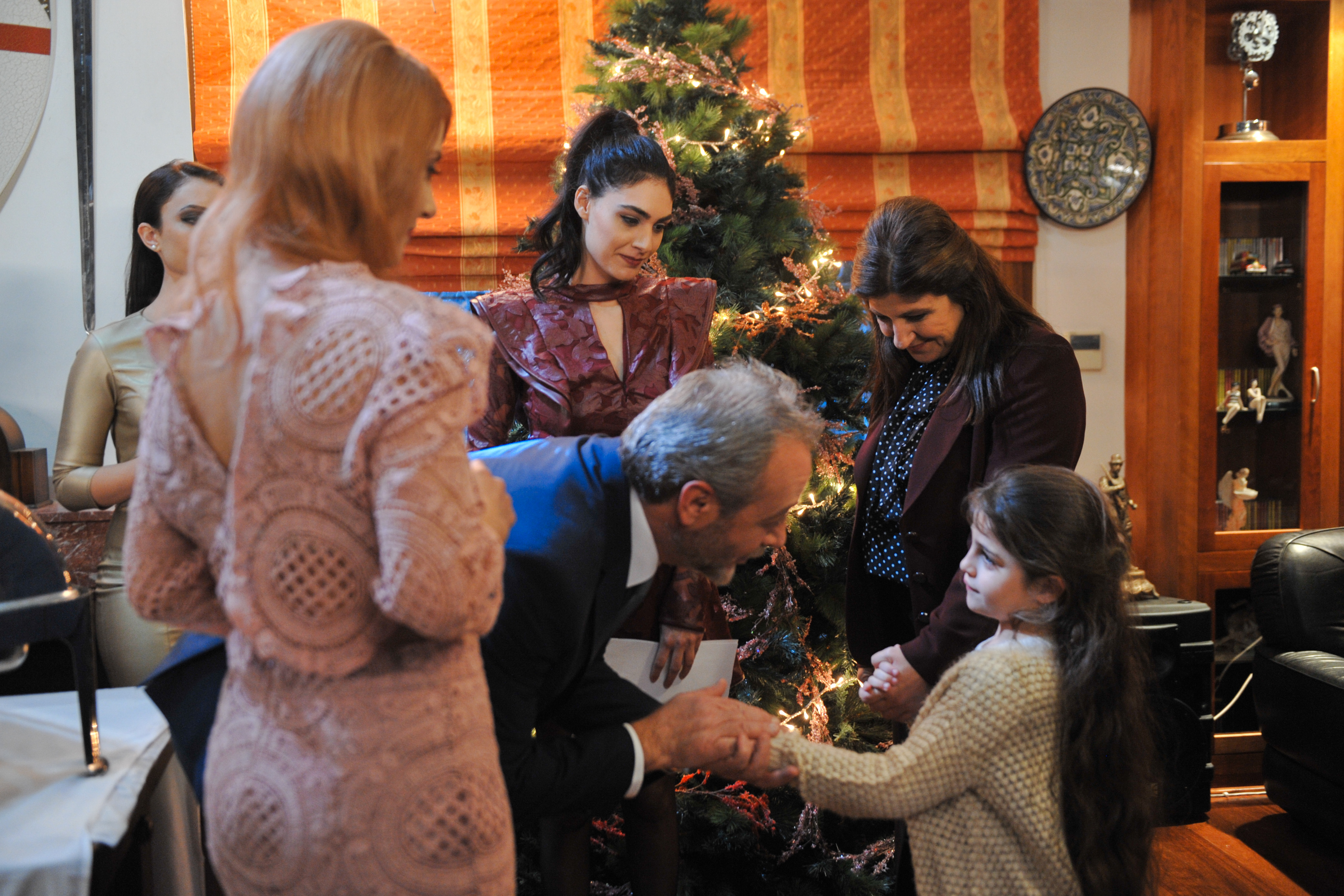 http://www.zappit.gr/files/Image/05_SEASON_2015-16/01_DAILY_STUFF/05_FEBRUARY/17/3.jpg