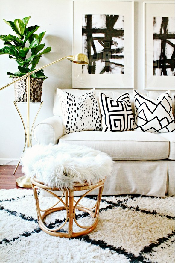 1 graphic pillows