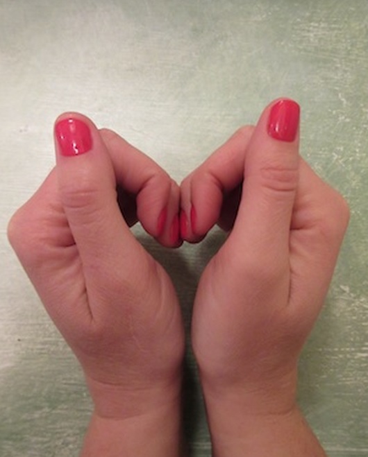 nails