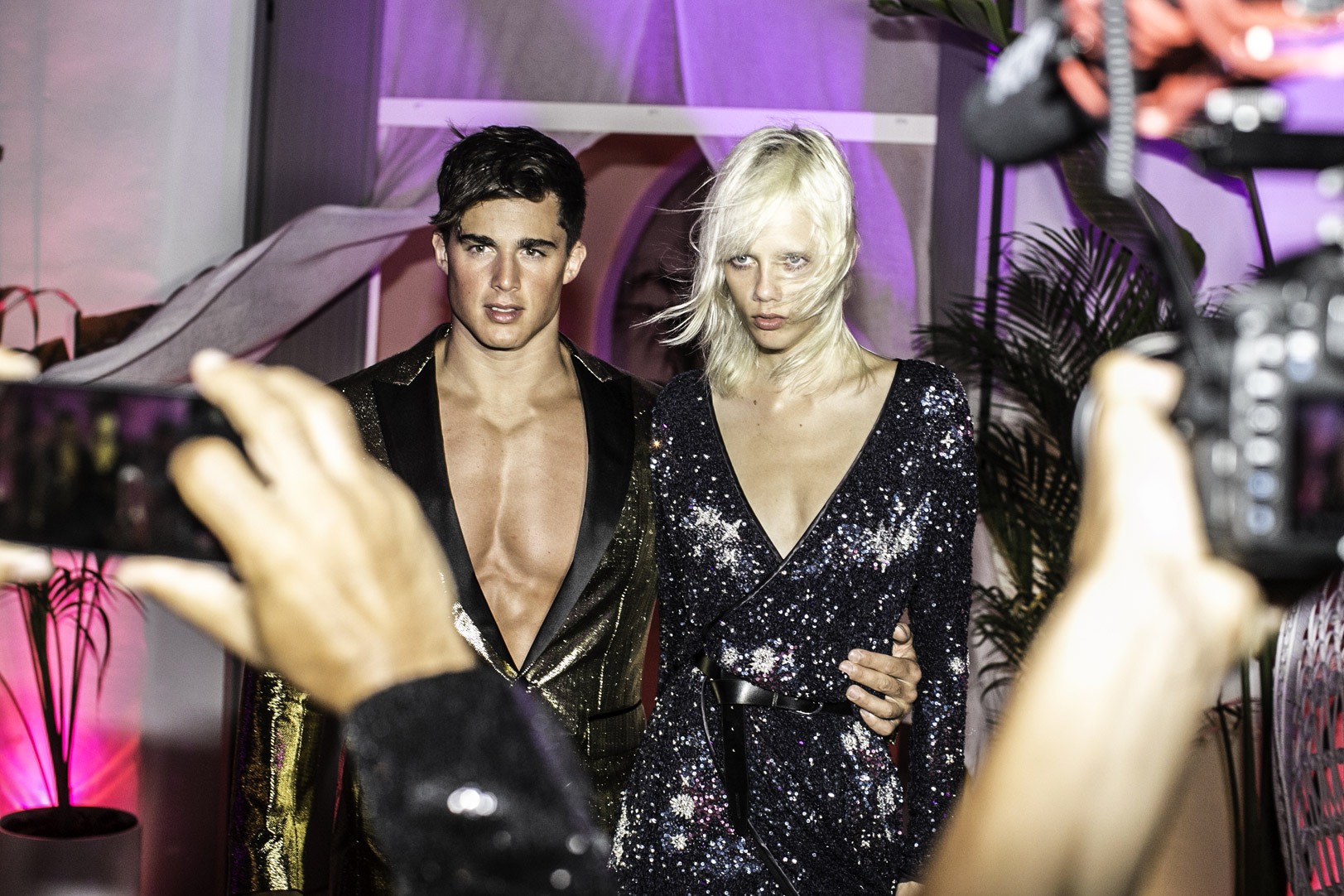 http://cdn3.yoox.biz/cloud/dsquared2wp/gallery/mykonos-party-2016/img_7026.jpg