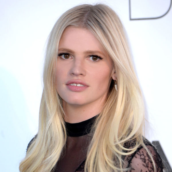 modern-day-bardot-french-day-lara-stone-600x600