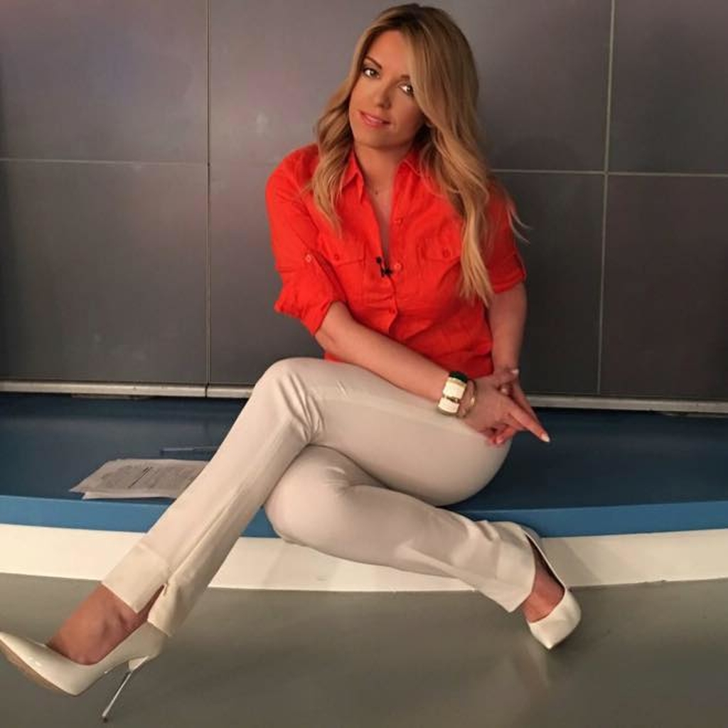 http://www.gossip-tv.gr/media/com_news/galleries/2016/09/06/84641/photos/full/Kipourou.jpg