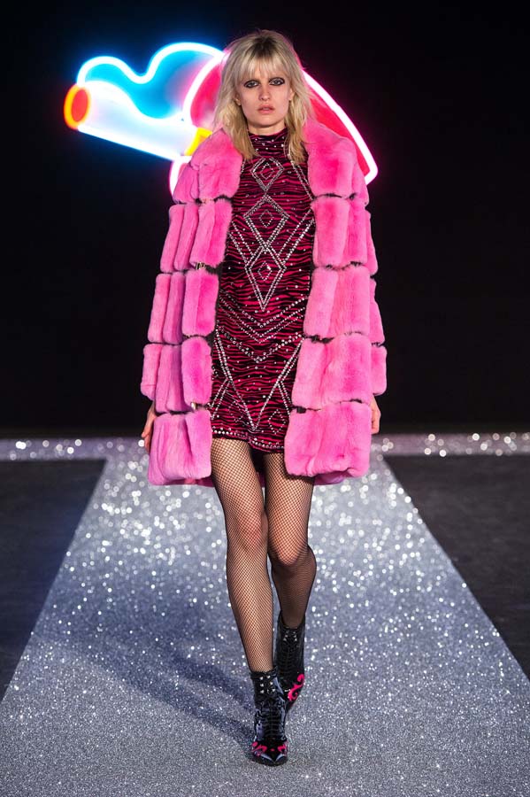 Just Cavalli FW16 fall-2016-winter-2017-rtw-collection-outfits-1-womens-pink-fur-coat