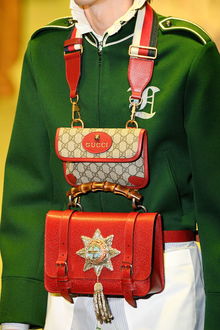 gallery-1487804144-elle-gucci-bags-fall-2017-necklace