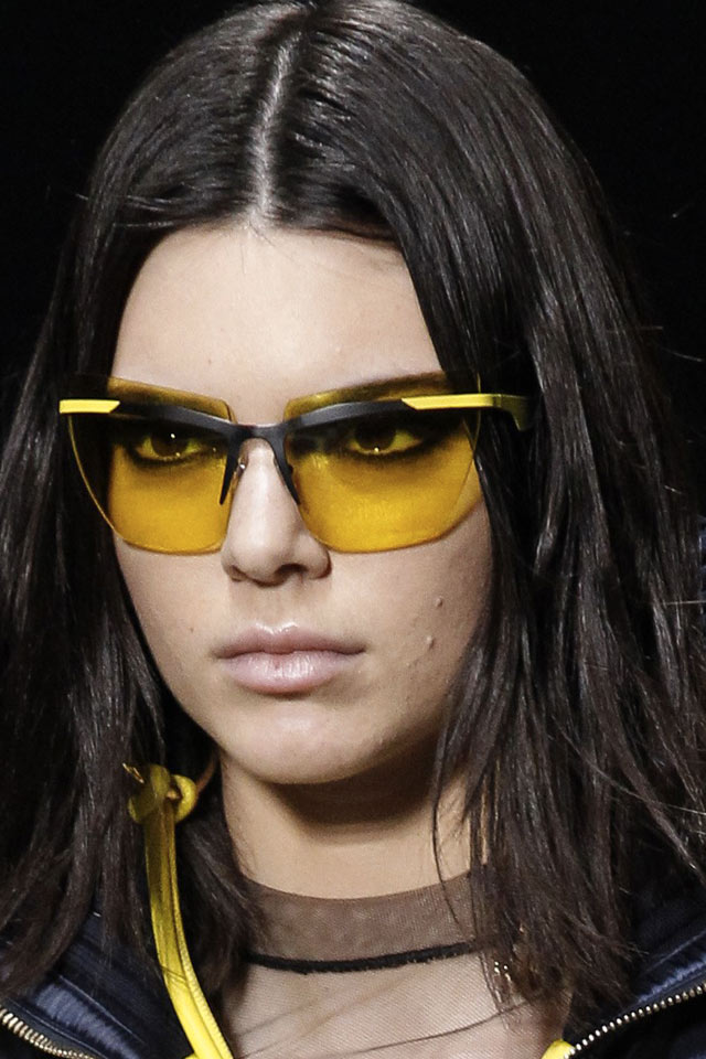 best-fashion-shades-women-2017-yellow-cateye-versace