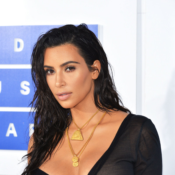 kim-kardashian-wet-hair