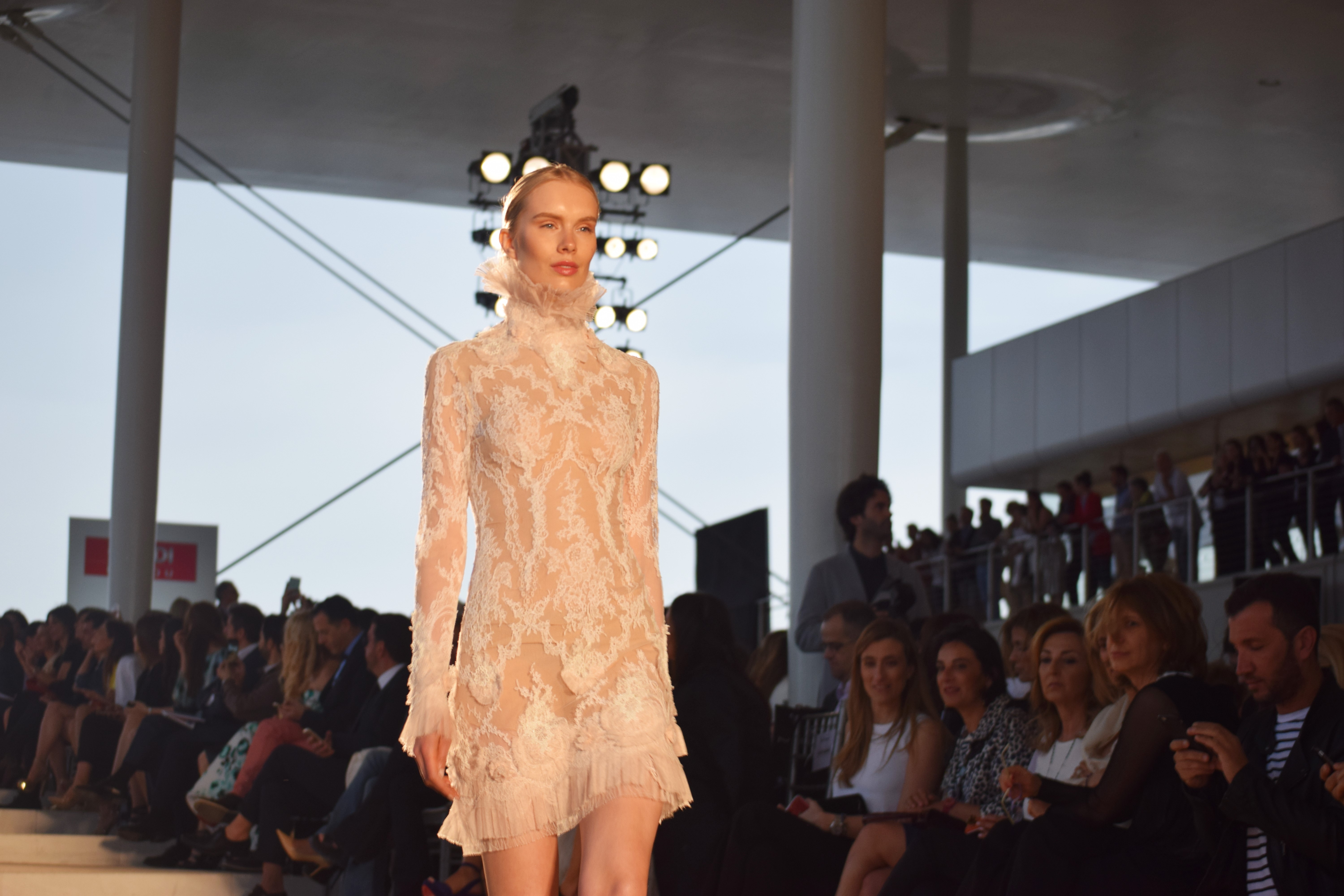 show - model 2