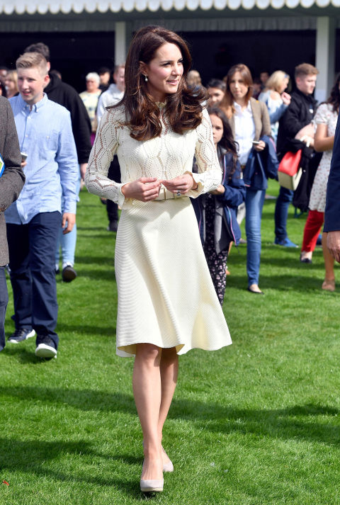 gallery-1494797755-kate-middleton