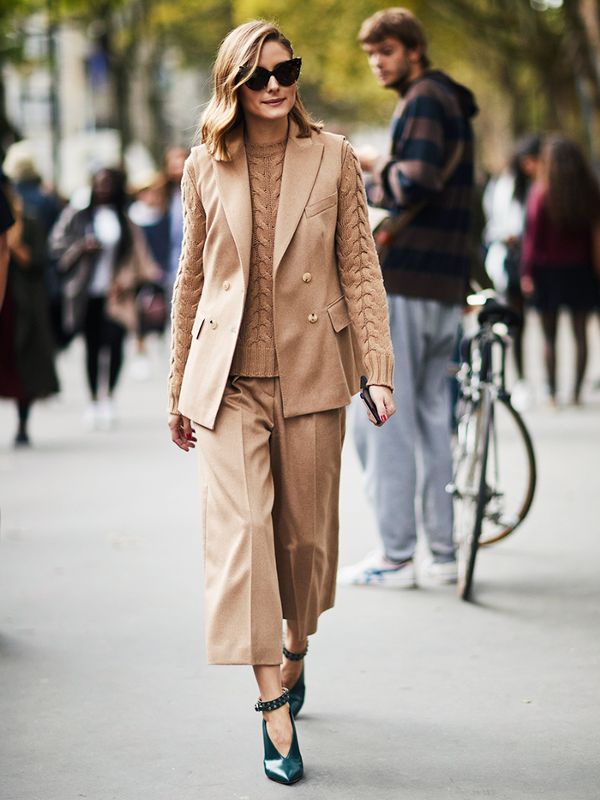 paris-fashion-week-2017-september-street-style-237042-1506681664815-image.600x0c