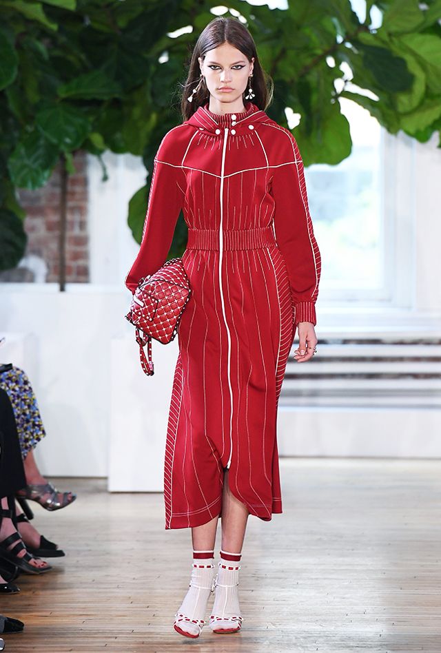resort-2018-trends-241677-1510331422316-image.640x0c