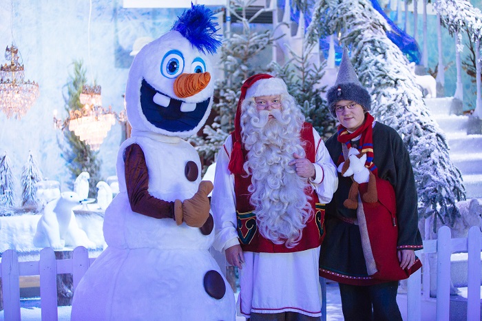 low 20151213_FrozenKingdom_AIK_4_A33A2470_ipad