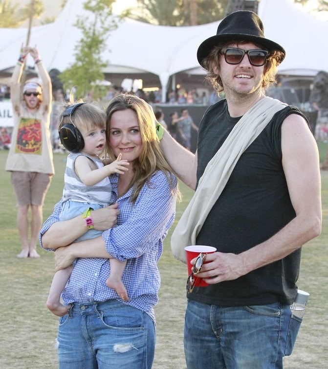 Alicia-Silverstone-Christopher-Jarecki-brought-