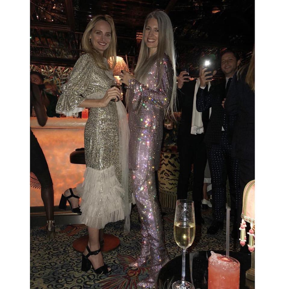 Sarah Harris (right) Lauren Santo Domingo
