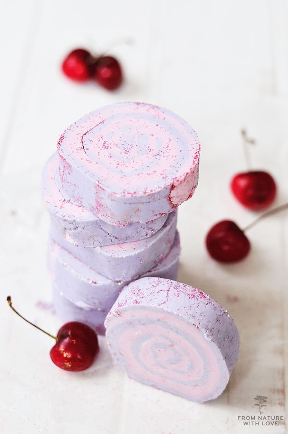 BATH BOMBS (3)