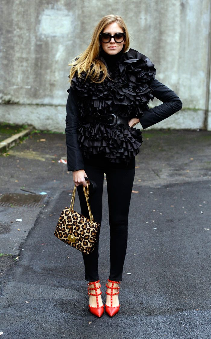 2.-ruffled-top-with-jeans-and-Valentino-shoes