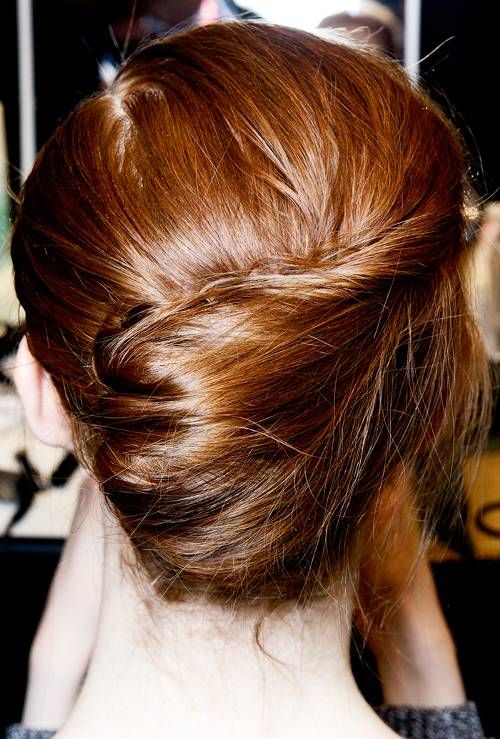 7-ways-to-wear-your-hair-up-that-dont-involve-ponytails-1587838.500x0c