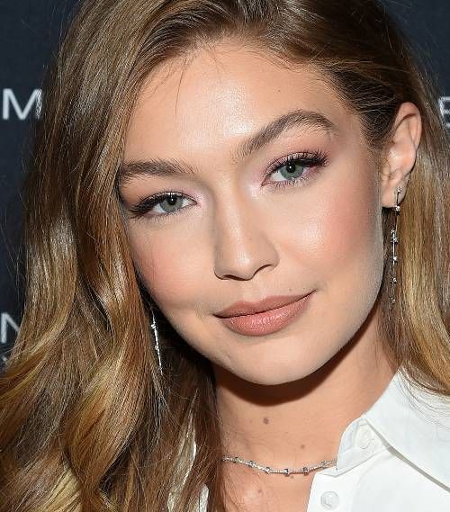 how-to-find-right-blush-colour-270908-1540473350188-image.500x0c