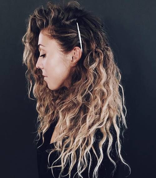 easy-hairstyles-for-long-hair-272860-1542370940625-image.500x0c