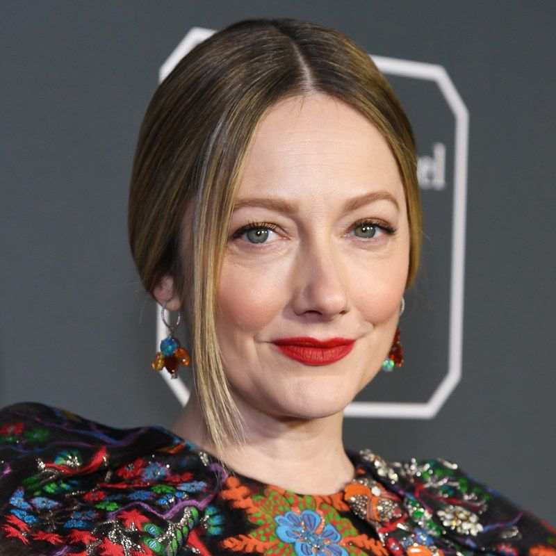 Critics Choice Juy Greer