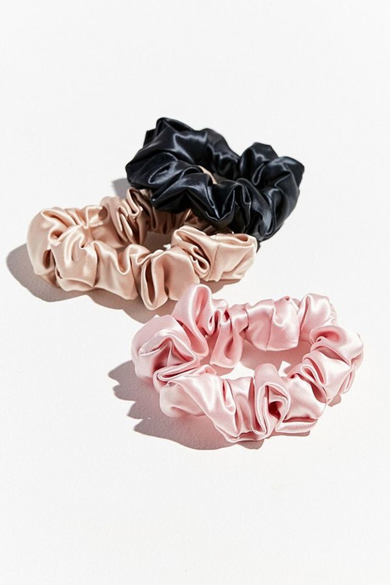 slip-silk-scrunchie