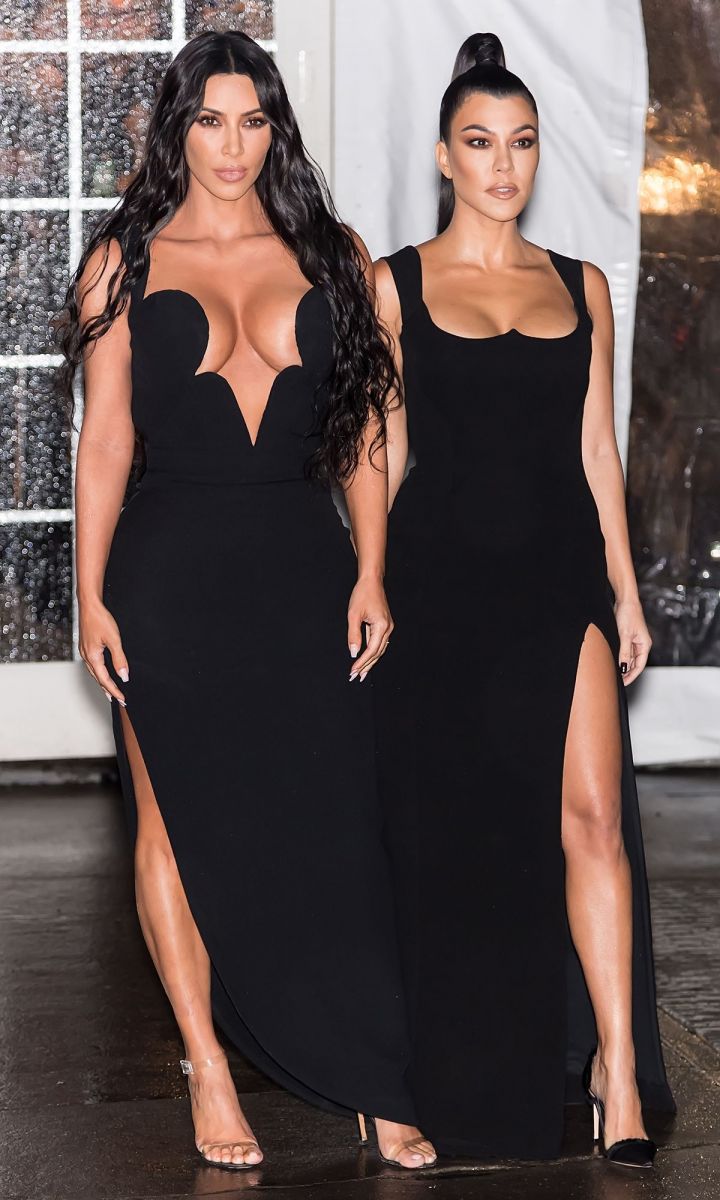 http___prod.static9.net.au___media_Network_Images_2019_02_07_16_19_Kim-and-Kourtney-Kardashian