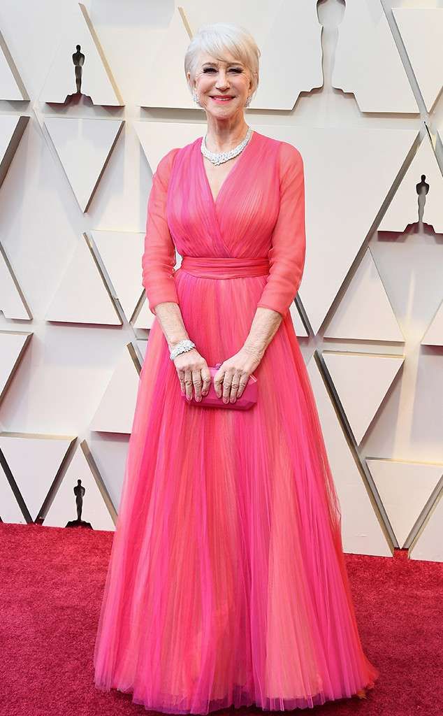rs_634x1024-190224160058-634.helen-mirren-2019-oscar-academy-awards-red-carpet-fashions.ct.022419